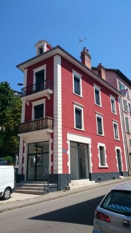  Entreprise pour le ravalement de façades sur bâtiment ancien à Les Abrets en Dauphiné 